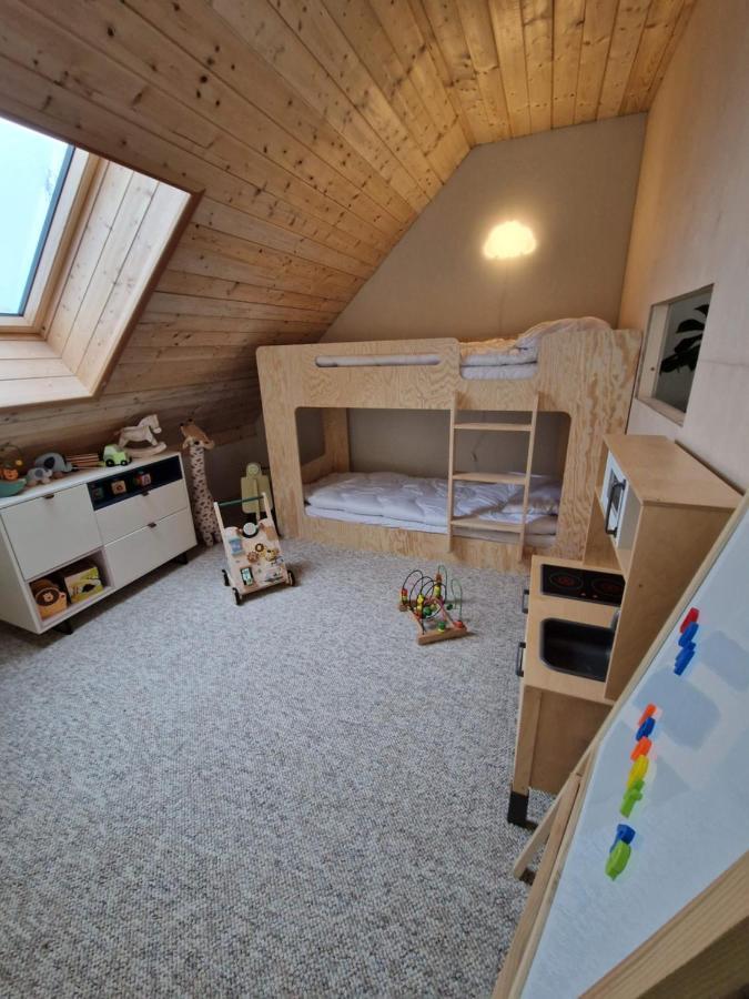 Kujezioru Appartement Kleszczyn Buitenkant foto